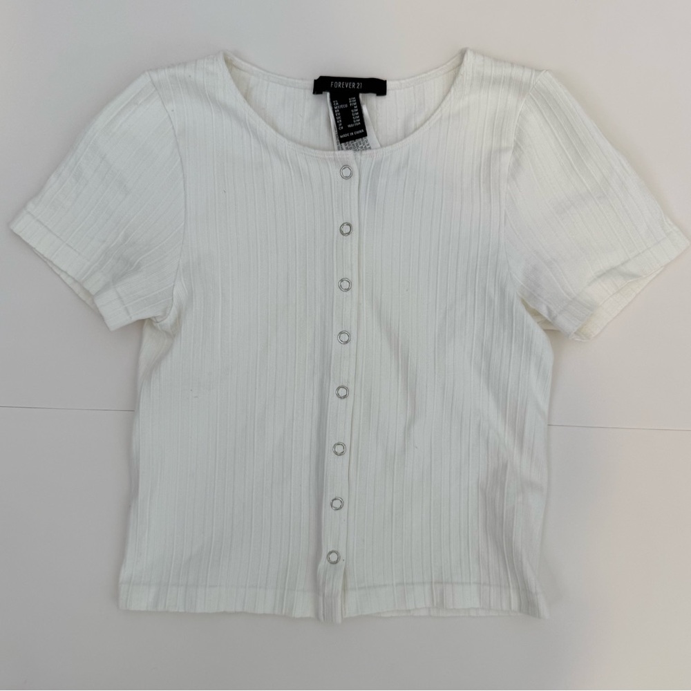 Forever 21 White Button-Down Women's Shirt